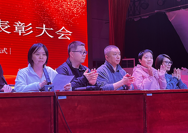 凝聚榜样力量，耕耘青春梦想——昌平二中新疆班2023-2024学年度第二学期奖学金颁奖仪式_19.png