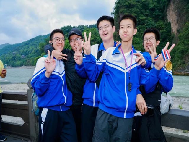 高一内地班研学2025年第二三上传_20250429_091323_098.jpg