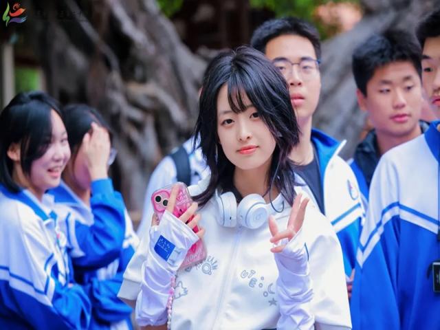 高一内地班研学2025年第二三上传_20250429_091323_025.jpg