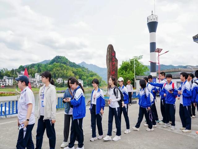 高一内地班研学2025年第二三上传_20250429_091323_154.jpg