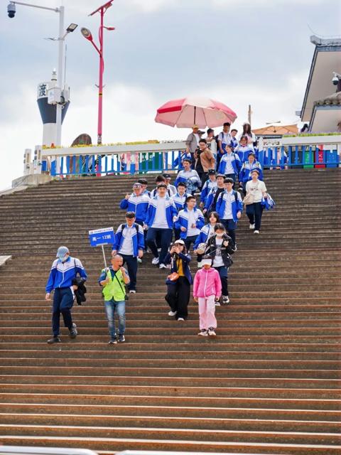 高一内地班研学2025年第二三上传_20250429_091323_156.jpg
