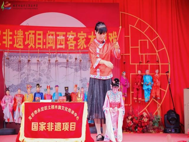 高一内地班研学2025年第二三上传_20250429_091323_056.jpg