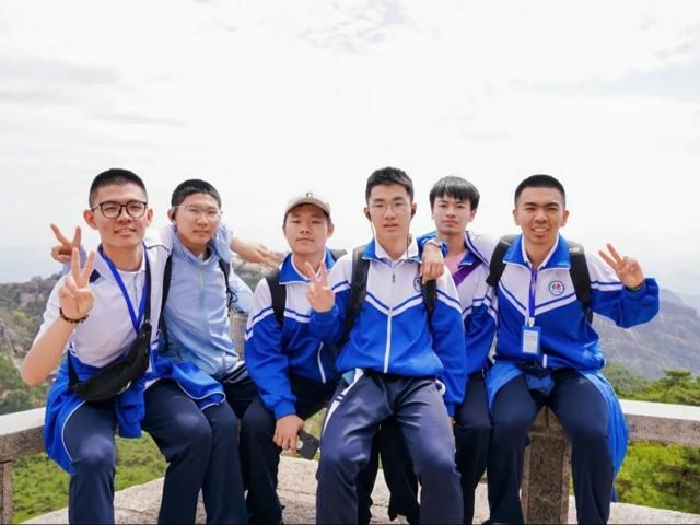高一内地班研学2025年第二三上传_20250429_091323_195.jpg