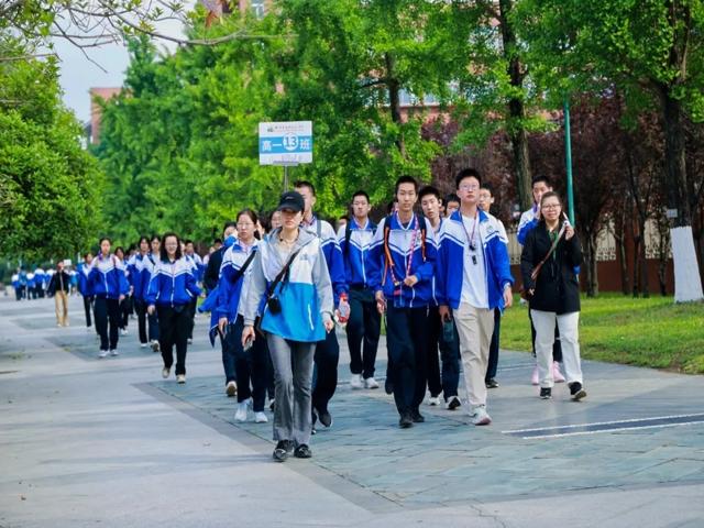 高一内地班研学2025年第二三上传_20250429_091323_121.jpg