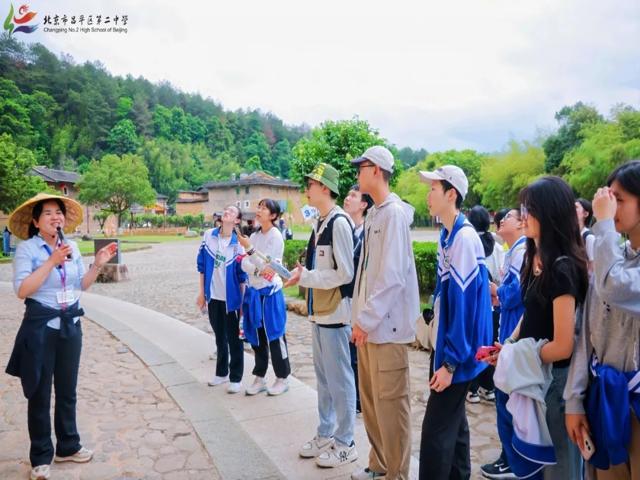 高一内地班研学2025年第二三上传_20250429_091323_066.jpg