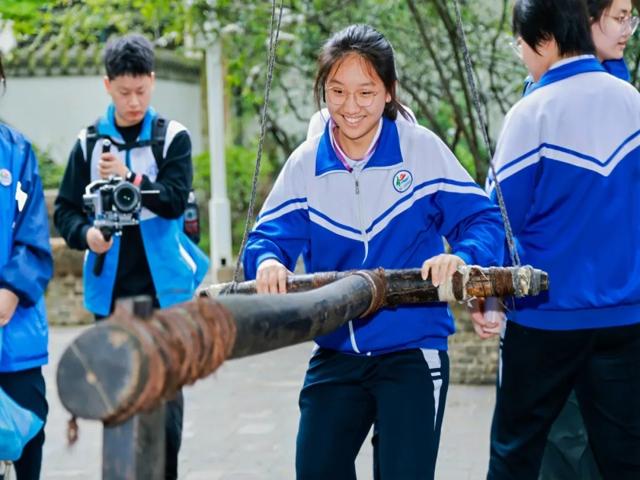 高一内地班研学2025年第二三上传_20250429_091323_119.jpg