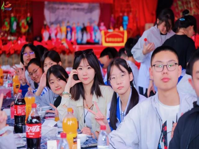高一内地班研学2025年第二三上传_20250429_091323_051.jpg