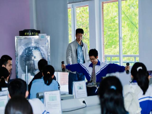 高一内地班研学2025年第二三上传_20250429_091323_137.jpg