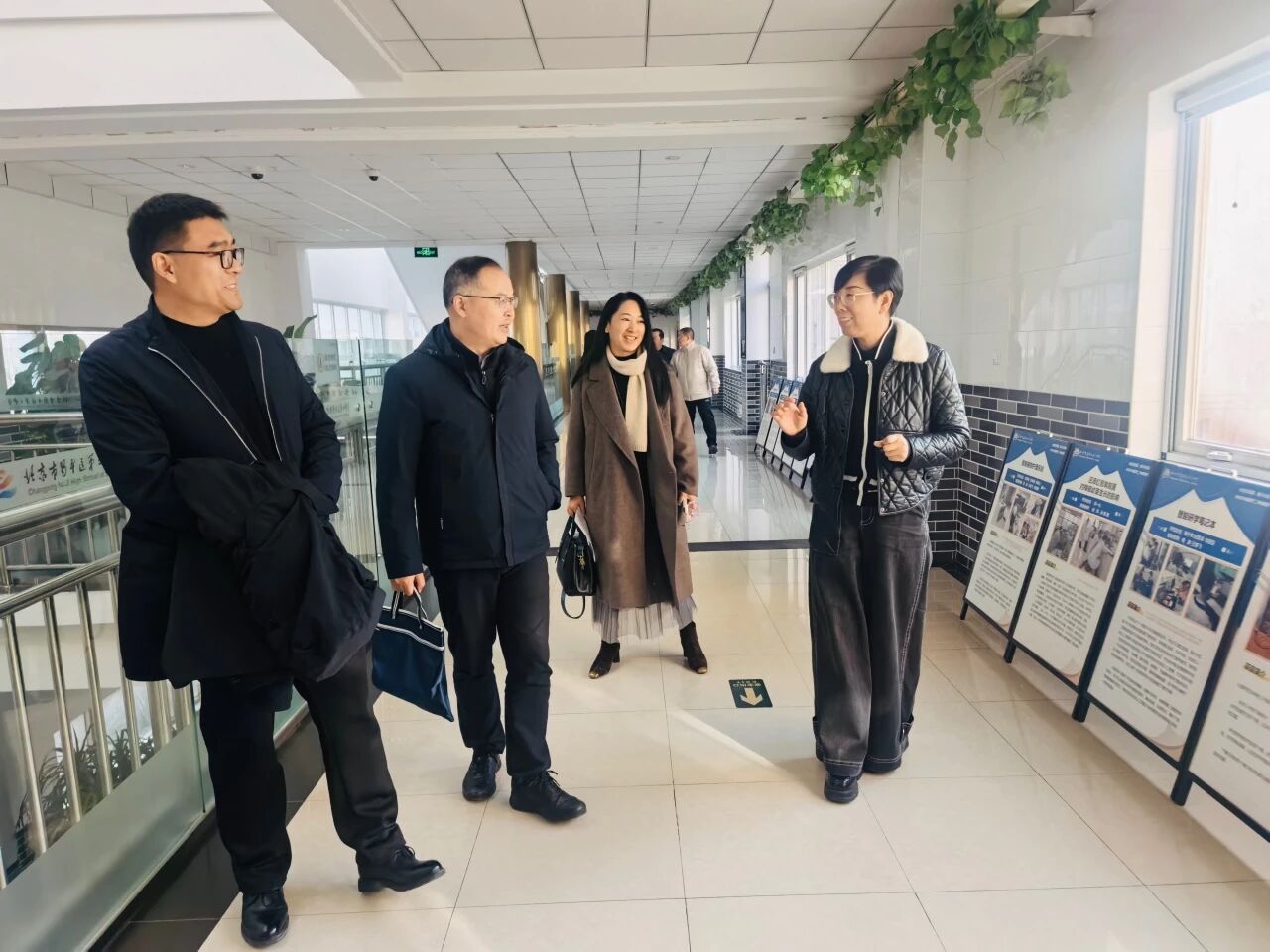 8da144fde9d9bfbf11032ea4a7bb3a89