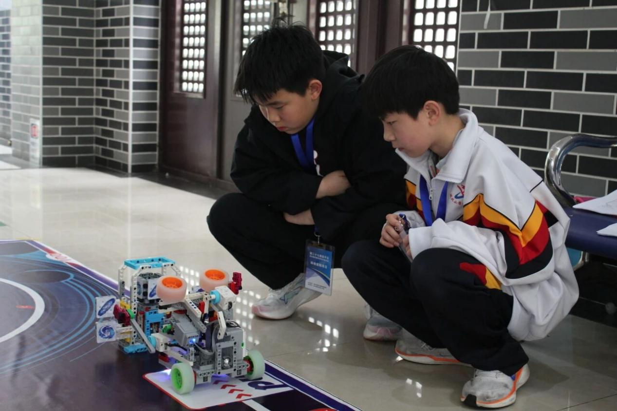 17ebbf322629b2e39b94fbb3f2096cf6